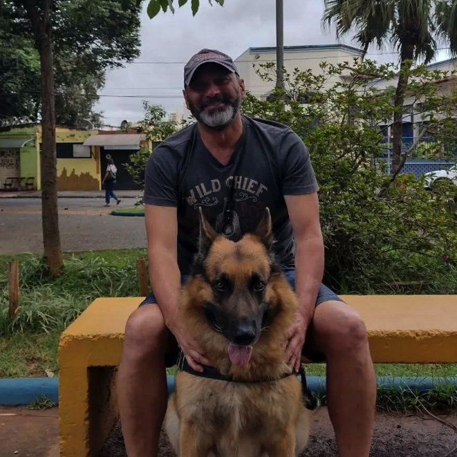 Asteca depois do resgate